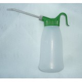 NÁŘADÍ - OLEJNIČKA (PLAST / OCEL) - 180ml